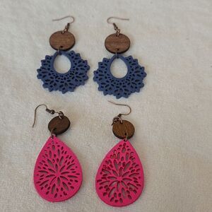 2 pair earrings